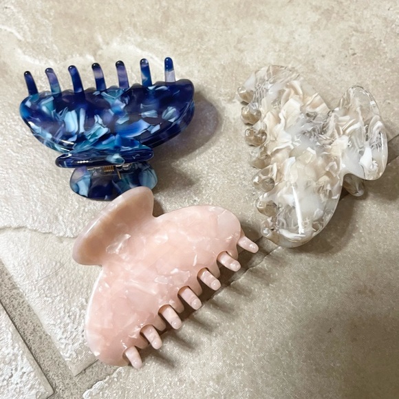 Accessories - Pretty Set of 3 colorful Tortoise Shell Hair Clip small jaws!